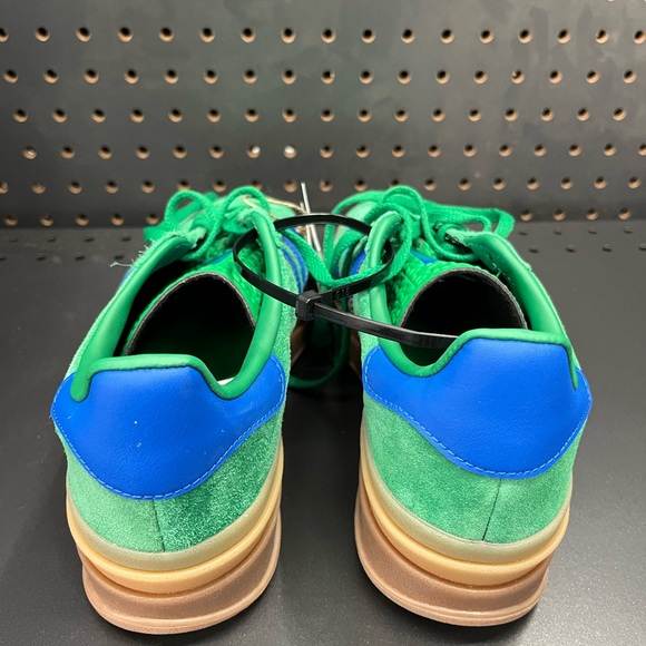 NWT Adidas Gazelle Bold Green and Blue Sneakers Mens 6 1/2 Women’s 8 - Picture 7 of 9